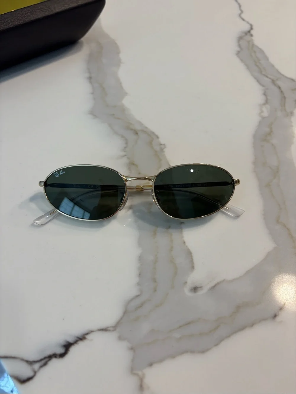 Ray-Ban RB3734 Arista Gold and Green Sunglasses *worn once